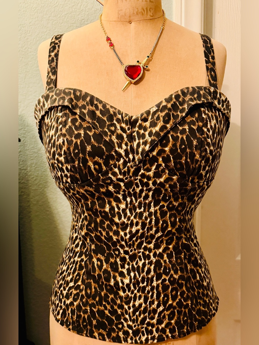 ♥️ Leopard Man Eater Vixen top by Micheline Pitt, Large - Picture 2 of 10